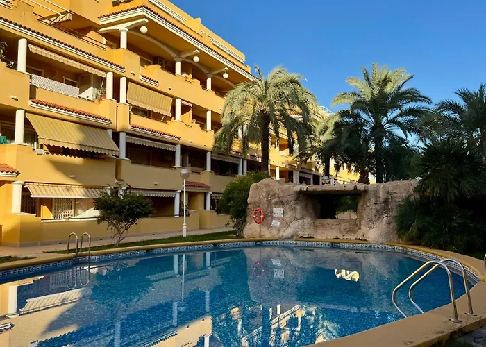 Cascada De Marinas Vybdenia Denia